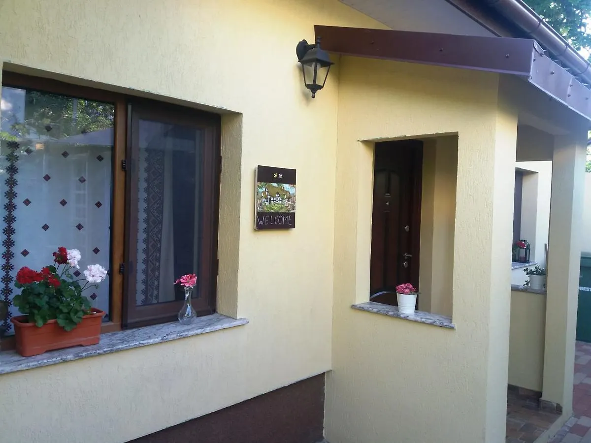Casuta Bunicilor Villa Bucharest